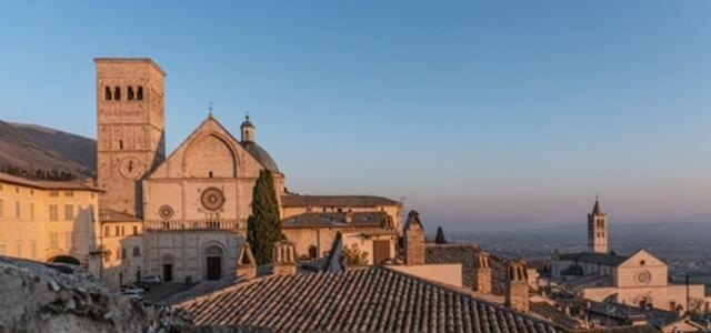 阿西西Domus Fonte Dei Leoni住宿加早餐旅馆 外观 照片